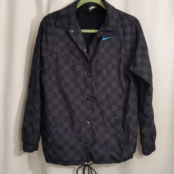 Nike Jacket Women's - Picture 2 of 7